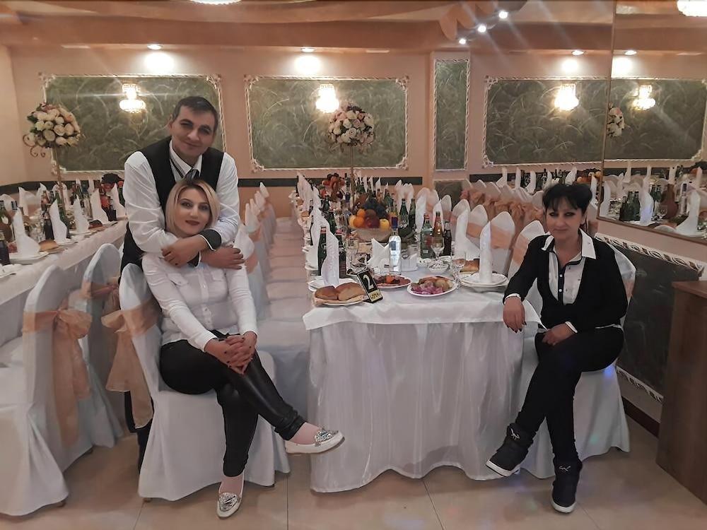 Narek+ 호텔 Arrinj 외부 사진